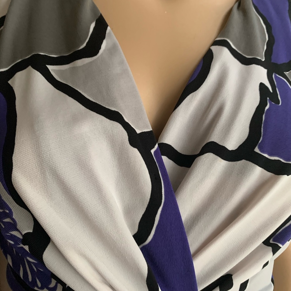 Gray and Purple Flower Shirt - Picture 16 of 16